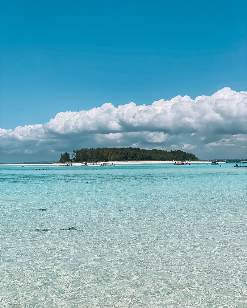 La isla de Mnemba es un Imprescindibles que ver en Zanzíbar