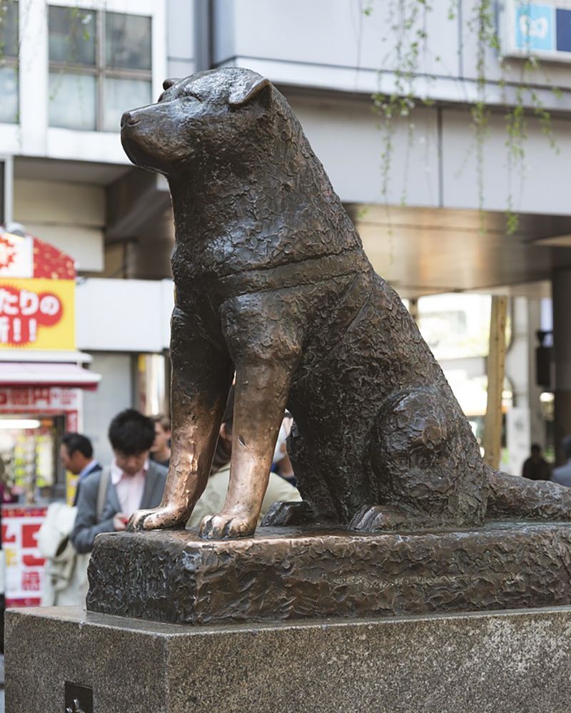 Estatua que debes visitar en Tokio